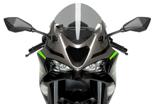 Load image into Gallery viewer, Windscreen R Racer Smoke Kaw