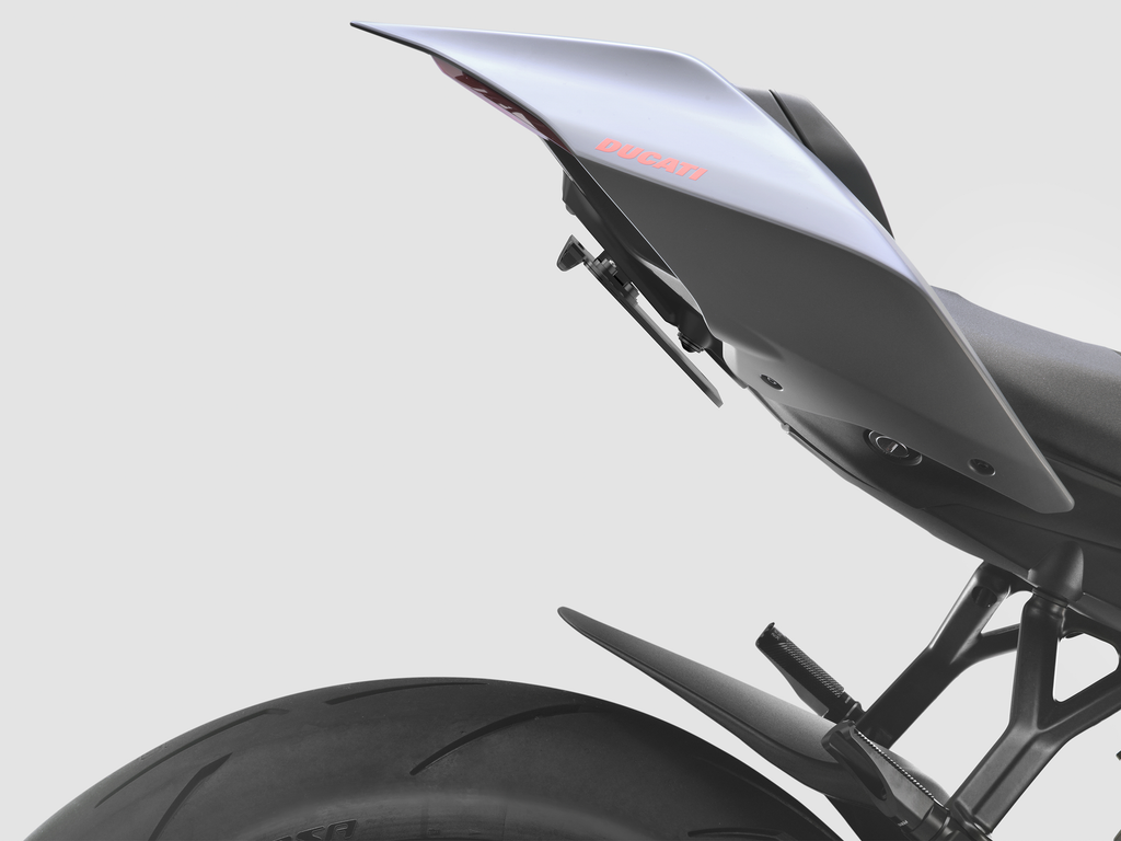 Flat Out Fender Eliminator Duc