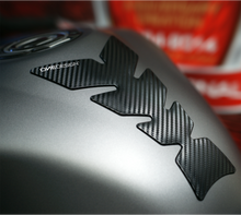 Load image into Gallery viewer, Tankpad Soft Touch Matte Carbon Look