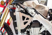 Load image into Gallery viewer, Radiator Braces Crf450l