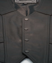 Load image into Gallery viewer, Six Shooter Vest Black Md