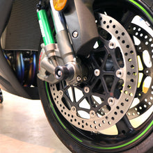 Load image into Gallery viewer, Front Axle Sliders Black
