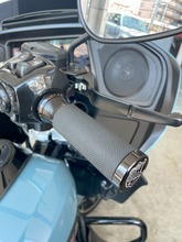 Load image into Gallery viewer, Nl Grips Fine Knurl Flhxs  Fltrxs `23 25