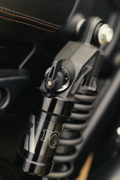 FOX Indian Qs3/Qsr Dual Adjust Lite Spring suspension for Scout bikes, featuring adjustable damping and lightweight design.