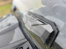 Load image into Gallery viewer, Versa Vent Windshield Yam Rmax