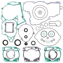 Load image into Gallery viewer, Complete Gasket Set With Oil Seals