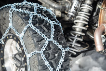 Load image into Gallery viewer, Diamond V Bar Snow Chains 30" 30x10 14 And 30x10 15
