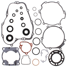 Load image into Gallery viewer, Complete Gasket Set With Oil Seals