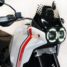 Load image into Gallery viewer, Front Led Turn Signals Duc