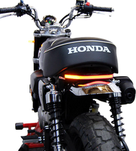 Load image into Gallery viewer, Tail Light Hon