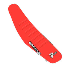 Load image into Gallery viewer, Seat Cover Red W/Red Ribs Gas