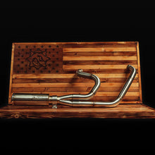 Load image into Gallery viewer, FAB28 INDUSTRIES STAINLESS 2:1 EXHAUST HARLEY DAVIDSON BAGGER 97-16 - The Speed Shop Canada