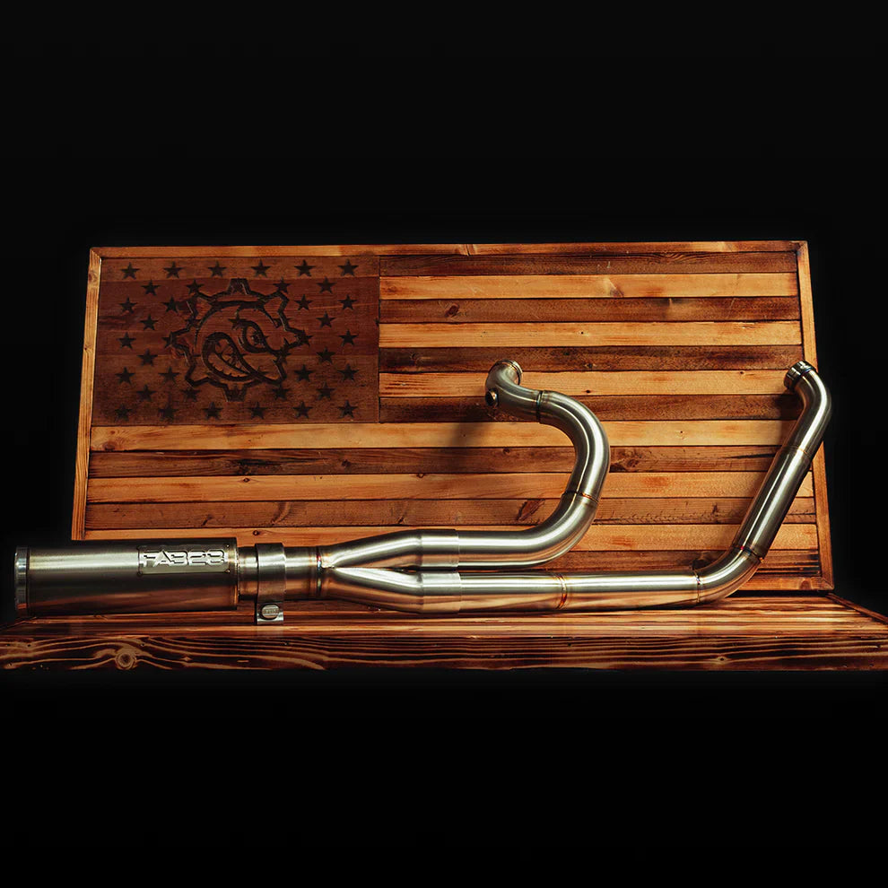 FAB28 INDUSTRIES STAINLESS 2:1 EXHAUST HARLEY DAVIDSON BAGGER 17-25 - The Speed Shop Canada
