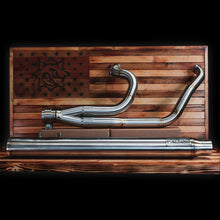 Load image into Gallery viewer, FAB28 INDUSTRIES STAINLESS 2:1 FULL EXHAUST HARLEY DAVIDSON BAGGER 17-25 - The Speed Shop Canada