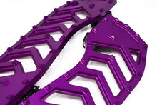Load image into Gallery viewer, CT SPIKED ARROW FLOORBOARDS (NO SPIKES) HARLEY DAVIDSON MODELS - The Speed Shop Canada