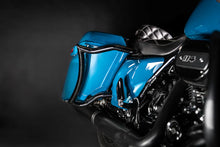 Load image into Gallery viewer, SANTORO VINDIKTA BAG GUARDS HARLEY DAVIDSON BAGGERS 09-25 - The Speed Shop Canada