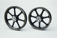 Load image into Gallery viewer, ENKIE SUNDANCE WHEELS HARLEY DAVIDSON SOFTAIL MODELS 18-25 - The Speed Shop Canada