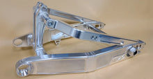 Load image into Gallery viewer, TRAC DYNAMICS BILLET CLASSIC SWINGARMS HARLEY DAVIDSON SOFTAILS 18-25 - The Speed Shop Canada