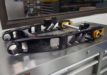 Load image into Gallery viewer, TRAC DYNAMICS BILLET SERIES RACER HARLEY DAVIDSON DYNA SWINGARM - The Speed Shop Canada