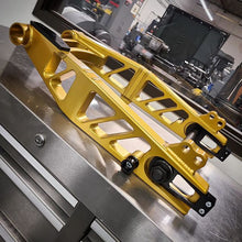 Load image into Gallery viewer, TRAC DYNAMICS BILLET SERIES RACER HARLEY DAVIDSON DYNA SWINGARM - The Speed Shop Canada