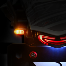 Load image into Gallery viewer, 701 Led Turn Signals W/Taillight Blk W/Clr Lens Pr