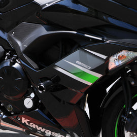 SHOGUN Pa2 Frame Sliders No Cut for motorcycle body protection, shown mounted on a bike frame with black and red accents.