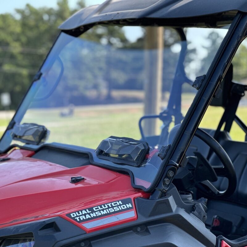 Versa Vent Windshield Hon Pioneer 1000