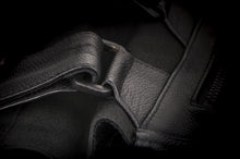 Load image into Gallery viewer, Blockade Vest Black 4x