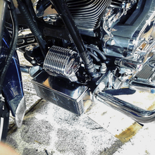 Load image into Gallery viewer, Front Mount Oil Cooler Tc Touring `09 16  Chrome