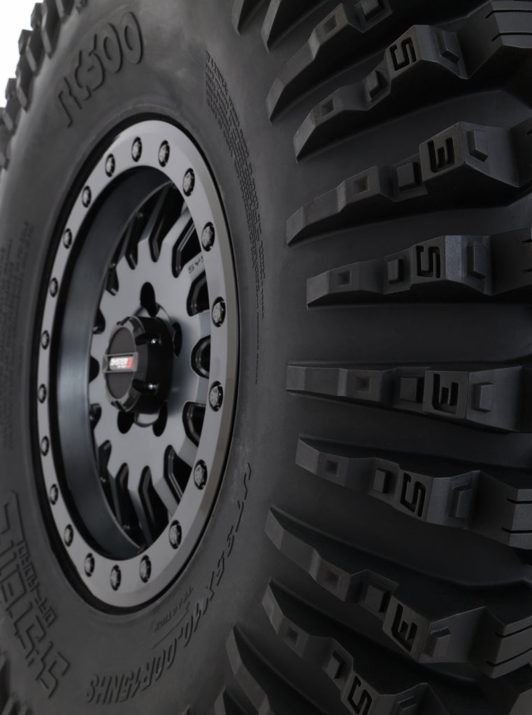 Tire Rc500 37x10r15