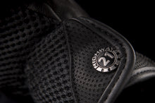Load image into Gallery viewer, Women's Turbine Gloves Black 2x
