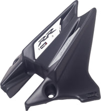 Load image into Gallery viewer, Use 561 2013m Rear Tire Hugger Black Cbr1000rr