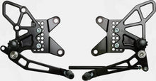 Load image into Gallery viewer, Rear Set Complete Blk Kaw