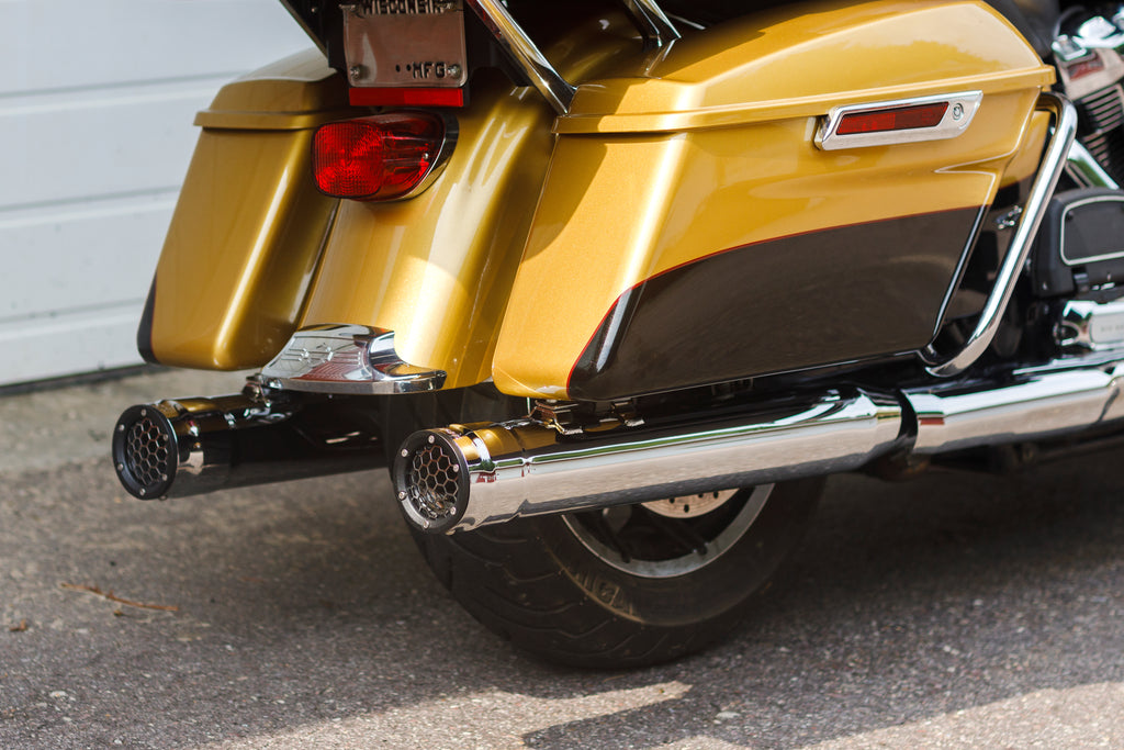 Grand Prix Mufflers Chrome Touring `17 Up