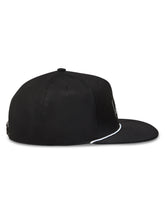 Load image into Gallery viewer, Label Snapback Hat Black