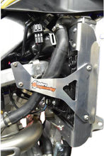 Load image into Gallery viewer, Radiator Braces Yam