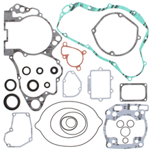 Load image into Gallery viewer, Complete Gasket Set With Oil Seals