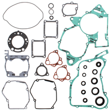 Load image into Gallery viewer, Complete Gasket Set With Oil Seals
