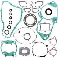 Load image into Gallery viewer, Complete Gasket Set With Oil Seals