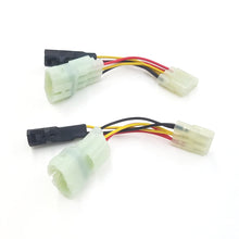 Load image into Gallery viewer, Wire Adapter Plugs Pr For Auxiliary Lighting Hon