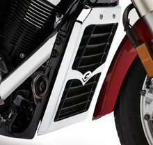 Load image into Gallery viewer, Radiator Cover Chrome Yam Stryker 11 18