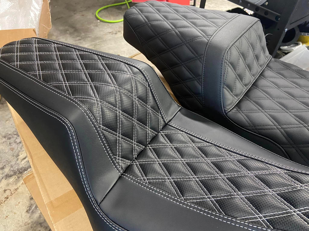 CUSTOM HARLEY DAVIDSON BAGGER SEATS 2008-2023 - The Speed Shop Canada
