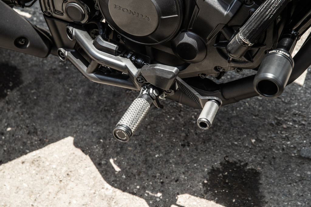 Slash Cut Foot Pegs Pr Black