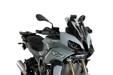 Load image into Gallery viewer, Windscreen Sport Smoke Bmw