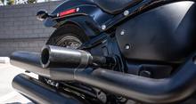 Load image into Gallery viewer, Brawler Bag Gaurds M8 Softail `18 24