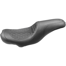 MUSTANG SIGNATURE SERIES TRIPPER FASTBACK SEAT (STRETCHED TANK) 08-23 BAGGERS - The Speed Shop Canada