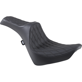 PREDATOR 3 SEAT 18-25 HARLEY SOFTAIL M8 FLHC/FLHCS/FLDE/FLSL/FXBB/FXST - The Speed Shop Canada